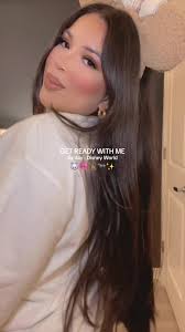 Tia day : Animal Kingdom 🤍 #animalkindom #disneyoutfit #disneyland  #animalkingdom #tiaday #tiasoftiktok #tia #latiamillonaria #parati  #tiablogs #tialife #auntie #latina #orlando #disneyworld ...