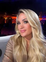 Are your favorites making it through to the next round? Let me know in the  comments! #AmericanIdol