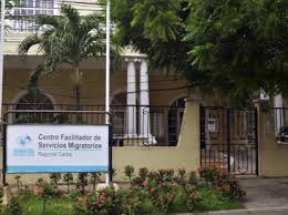Según estimativos del ministerio de relaciones exteriores, la población de colombianos en el exterior asciende a cerca de 4.7 millones de connacionales. Denuncian Presunta Oficina Paralela De Migracion En Barranquilla