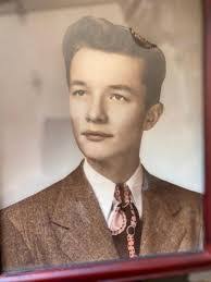 Annabelle Geiger's Instagram, Twitter & Facebook