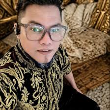 Presiden Prabowo mangaku terharu mengetahui kalau masyarakat Indonesia  adolah masyarakat nan paliang bahagia di dunia berdasarkan hasia survei  Global Flourishing Study (GFS).