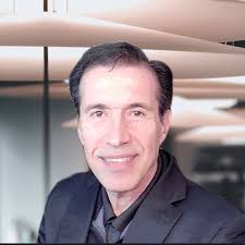 Holly Diakow Email & Phone Number