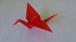Kalian pasti sudah lama mengenal origami origami berkembang di indonesia sudah sejak lama, buktinya adalah sejak kecil kita sudah diajarkan cara melipat kertas menjadi berbentuk pesawat. Contoh Cara Membuat Origami Binatang Ayam Tutorial Kreasi Tas Dari Kardus