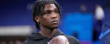 Riley Swanson's Instagram, Twitter & Facebook