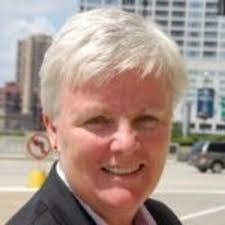 Daphne Dolan's Instagram, Twitter & Facebook