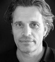 Beyond the Sea (2004)