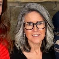 Erin Mcfeeters's Instagram, Twitter & Facebook