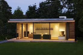Moderner Gartenpavillon Im Nordlichen Ruhrgebiet Moderner Grunanlage Von Stockhause Garten Gartenhaus G Summer House Garden Garden Room Garden Cabins