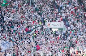 Fc köln trifft auf den fc augsburg. Fca Gegen Koln Im Tv Und Live Stream 1 Fc Koln Muss Am 31 Spieltag Bei Fc Augsburg Auf Den Platz News De