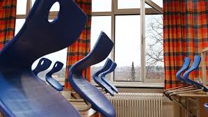 Laut der beschlussvorlage des kanzleramts soll es zwar keine einheitliche bundesweite ausgangssperre. Coronavirus Blog Die Lage Am Dienstag 5 Januar Ndr De Nachrichten Ndr Info