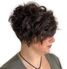 The Most Flattering Short Medium And Long Haircuts For Double Chins