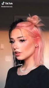 Alexa Edwards (alexarayn)