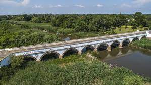 The cultural landscape of the hortobágy puszta consists of a vast area of plains and wetlands in eastern hungary. Die Neunbogenbrucke In Hortobagy Ein Welterbe Ein Einzigartiges Wunder Ungarns Wunderbaresungarn De