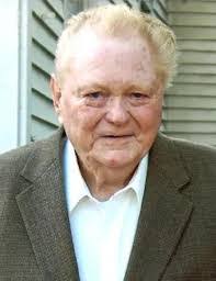 Quinn Marlow's Instagram, Twitter & Facebook