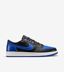 Dunk low 'university blue' 04. Air Jordan 1 Retro Low Varisty Royal Release Date Nike Snkrs
