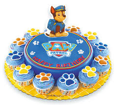 You have a picture of 4 different flavors. Look Goldilocks Themed Cakes Are Back Metropoler