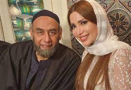 جدير بالذكر أن مسلسل المداح بطولة حمادة هلال، أحمد بدير، خالد سرحان، نسرين طافش، محمد عز، جمال عبدالناصر، دنيا عبدالعزيز، حنان سليمان، محسن منصور، محمد الصاوي، هادى خفاجة. Ù†Ø³Ø±ÙŠÙ† Ø·Ø§ÙØ´ Ø´Ø®ØµÙŠØªÙŠ ÙÙŠ Ø§Ù„Ù…Ø¯Ø§Ø­ Ù„Ø§ ØªØ´Ø¨Ù‡Ù†ÙŠ ÙˆÙ„Ø§ Ø£Ø´Ø§Ù‡Ø¯ Ø¥Ù„Ø§ Ù…Ø³Ù„Ø³Ù„Ø§ØªÙŠ Ø¬ÙˆÙˆ 2 ÙÙ†