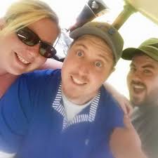 How much weight does a 10 lb pork shoulder lose while smoking?