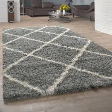 Dann hat dieser shaggy teppich potenzial zu ihren neuen lieblingsstück! Hochflor Teppich Shaggy Fur Wohnzimmer Skandi Stil U Rauten Design In Grau Kaufen Bei Diva Teppich Center