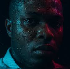 Who can design and install storefront window graphics for a bakery?