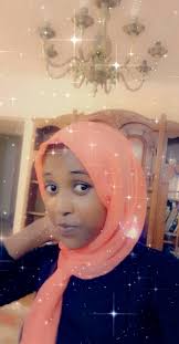 Sin_yaada Sin yaadu seetee Bar hedduun si yaada Har'a qofaaf miti Boriifan  si barbaada Halkan waarii ka'een Bilbilakoo dararaa Text kee arguun hawwee  Naaf kottuka hadaraa Bilbila lafa hin kaa'u Naaf daawwaltaan