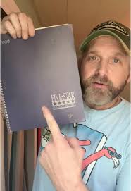 Navigating College Life with ADHD: Art and Daydreams