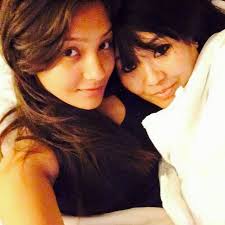 Good night selfies! Aashika and her mom. :D #AashikaBhatia #SelfieGirl :P  ^_^