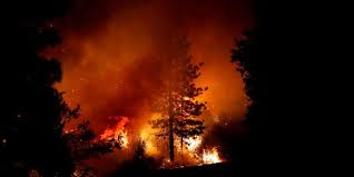 Un incendie qui n'a presque rien laissé au commerçant baye dame qui a vu sa boutique de alors qu'un incendie se déclenche dans leur immeuble, deux enfants sautent du 3ème étage. Incendie Gigantesque Sur La Cote Ouest Des Etats Unis Plus De 500 000 Personnes Evacuees