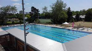 piscine brequigny
