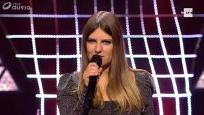 Nick jonas joins coaches kelly, john and blake for season 20. Swear The Young Singer Elsa Puls Thrills The Jury Of The Voice Belgium Archyworldys
