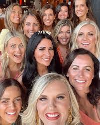 Lana Colvin's Instagram, Twitter & Facebook