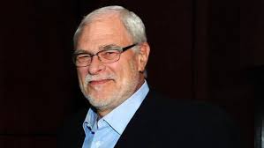 Phil Jackson not ruling out NBA return