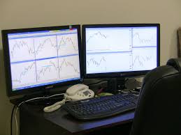 Check out these trading desks and monitors used by top traders from around the world and feel free to add your setup in the comments! Forex Trading Room Setup Forex Robot Names