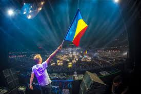 Bilete untold pentru studenții care solicită cardul omnipass şi fac plăți cu aplicația bt pay sau cu stickerul bt pay de minim 200 lei, până la finalul anului; Cand Are Loc Untold 2018 Èi Cat CostÄ Primele Bilete Virgin Radio Romania