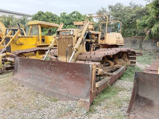 Komatsu D60P-7 Crawler Dozer