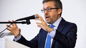 He graduated in civil engineering from the higher technical institute (ist) in 1993 and completed the . Carlos Moedas Euractiv Com