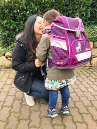 Is he going to start school or he is being kept down a year? Mamiseelen So Ein Grosses Madchen Schon Wann Ist Das Nur Passiert Seitdem Der Grosse Bruder Eingeschult Wurde Muss Ich Mir Ofters Die Frage Anhoren Mami Wann Darf Ich Auch