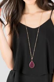 Rita Stone Pendant Necklace In Berry Colar Comprido Caixa De Colar Acessorios Femininos
