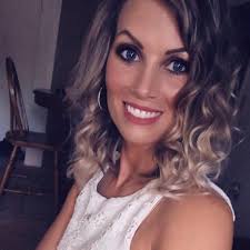 Get Out of the Rut and On With Your Life: Erickson, Deb: 9780615182810:  Amazon.com: Books