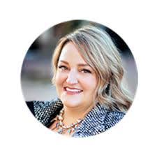 Elizabeth Shields's Instagram, Twitter & Facebook