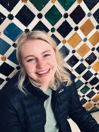 Skylar Larson's Instagram, Twitter & Facebook