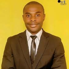 Luther Benson's Instagram, Twitter & Facebook