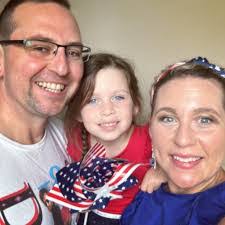 Hope Noe's Instagram, Twitter & Facebook