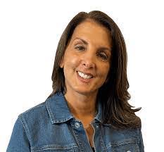 Erna Feil's Instagram, Twitter & Facebook