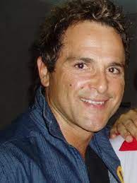 Cantor 3º eliminado 6 em 21 de junho de 2012: Sylvinho Blau Blau Music Videos Stats And Photos Last Fm