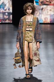 Women, with their intuitive instinct, understood that i dreamed. Christian Dior Spring 2021 Ready To Wear Collection Vogue