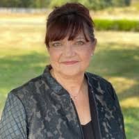 Debbie Bier's Instagram, Twitter & Facebook