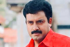 നീ തിരച്ചിൽ വൈകിപ്പിച്ചോ. ഞാൻ യൂട്യൂബിൽ ലൈവിടാം.” കൺവിൻസിങ് സ്റ്റാർ  മനാപ്പിക്ക.