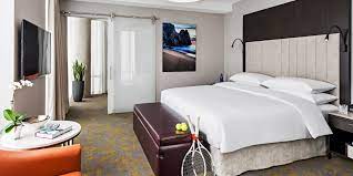 My experience with toronto luxury suite was no less than a 5 star hotel. Two Bedroom Suite