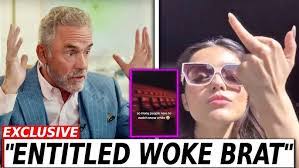 Debi Harmon's Instagram, Twitter & Facebook